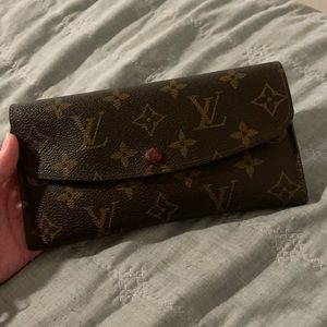 AUTHENTIC Louis Vuitton Wallet